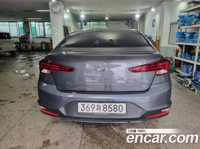 Hyundai Avante 2019 thumb 4