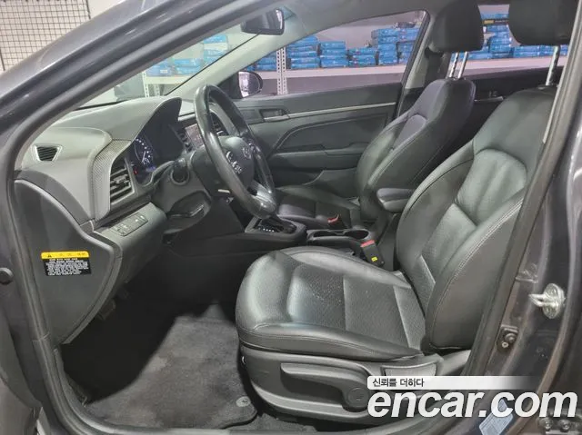 Hyundai Avante 2019 thumb 10