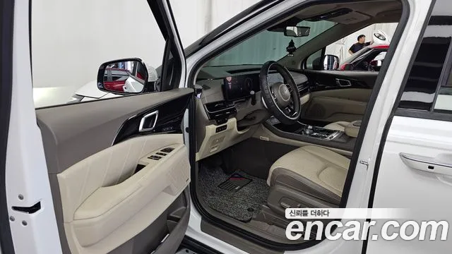 Kia Carnival 2024 thumb 10