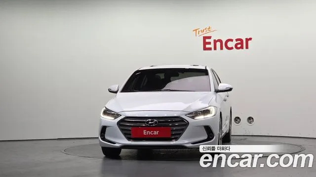 Hyundai Avante 2016 thumb 3