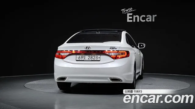 Hyundai Grandeur 2014 thumb 3