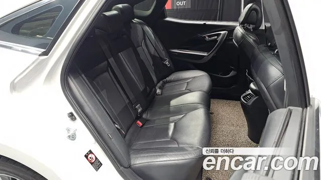 Hyundai Grandeur 2014 thumb 10