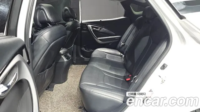 Hyundai Grandeur 2014 thumb 11