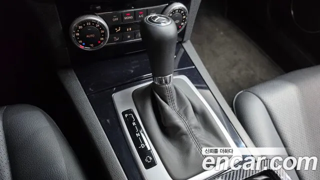 Mercedes-Benz C-Класс 2008 thumb 9