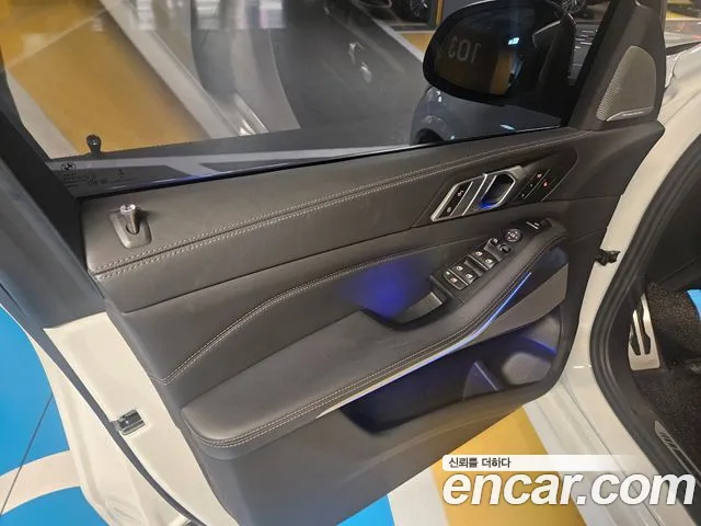 BMW X5 2023 thumb 10