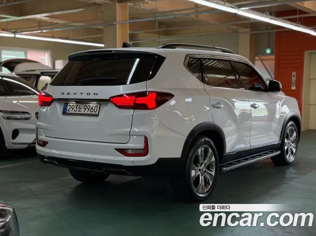 KG_Mobility_Ssangyong Rexton 2022 thumb 2