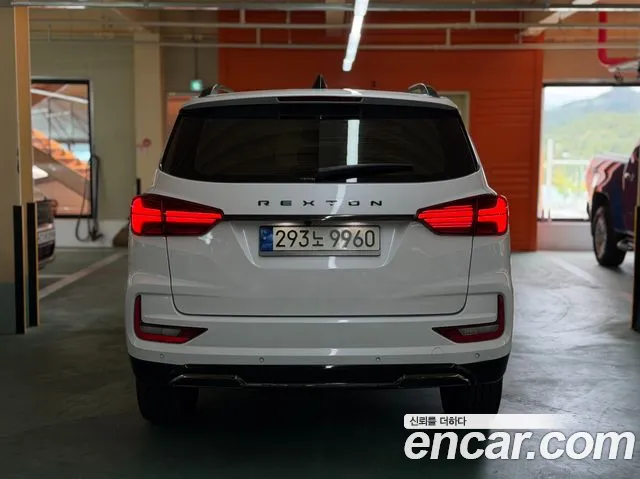 KG_Mobility_Ssangyong Rexton 2022 thumb 4