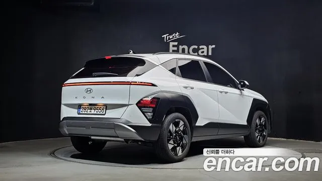 Hyundai Kona 2025 thumb 2