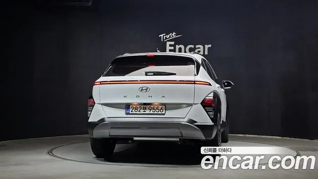 Hyundai Kona 2025 thumb 4