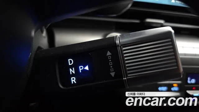 Hyundai Kona 2025 thumb 9