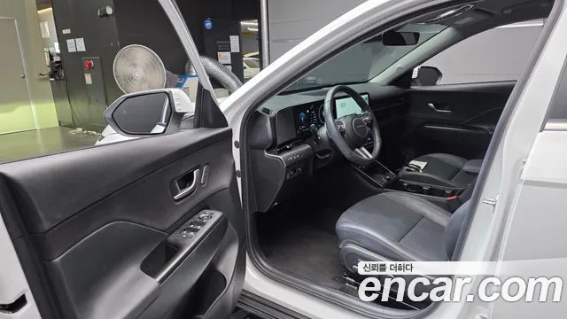Hyundai Kona 2025 thumb 10