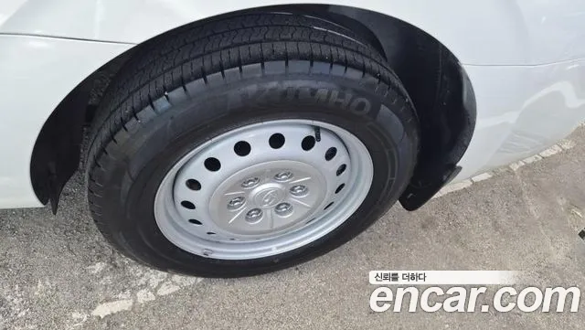 Hyundai Staria 2022 thumb 5