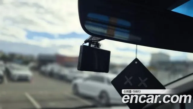 Hyundai Staria 2022 thumb 9