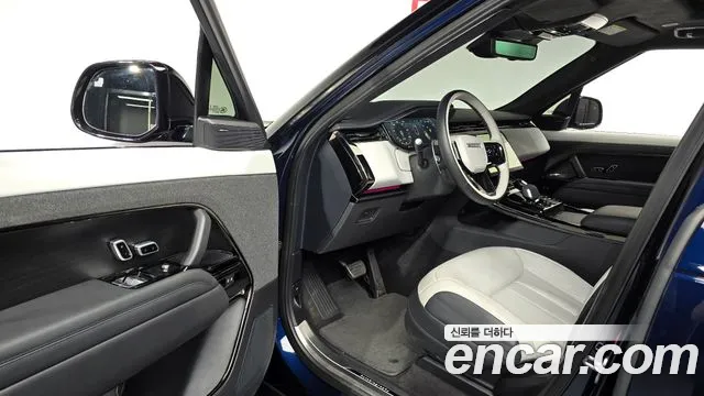 Land Rover Range Rover Sport 2023 thumb 10