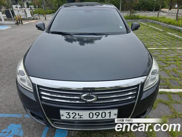 Renault Latitude 2012 thumb 2