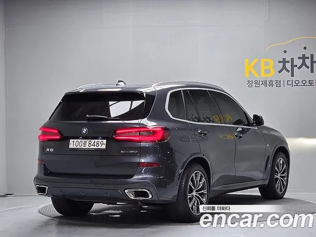 BMW X5 2020 thumb 2