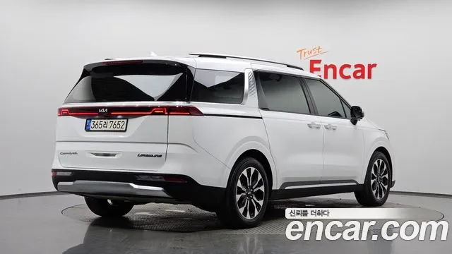 Kia Carnival 2021 1