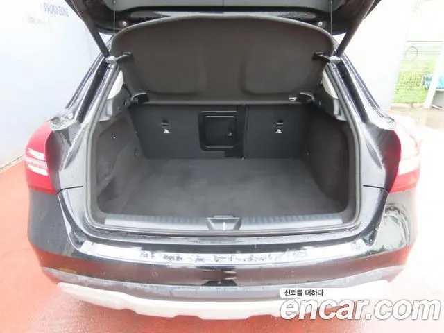 Mercedes-Benz GLA 2019 thumb 5