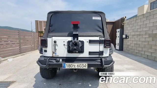 Jeep Wrangler 2013 thumb 2