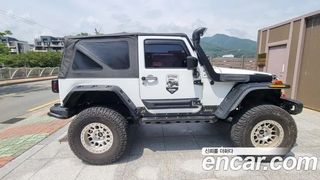 Jeep Wrangler 2013 thumb 4