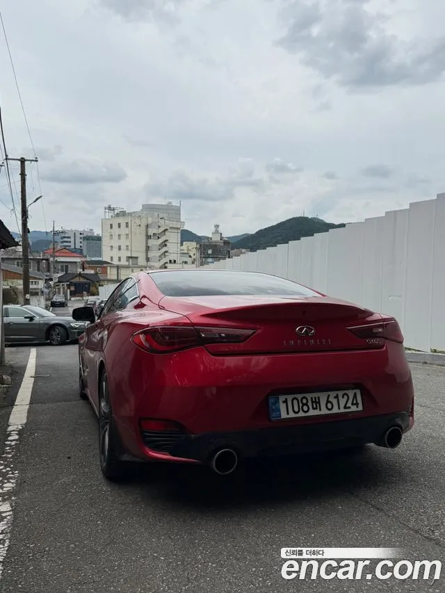 Infiniti Q60 2018 thumb 4