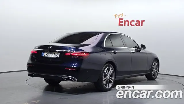 Mercedes-Benz E-Класс 2022 thumb 2