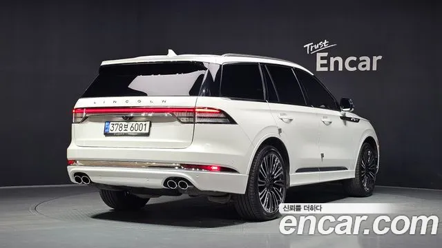 Lincoln Aviator 2022 thumb 2