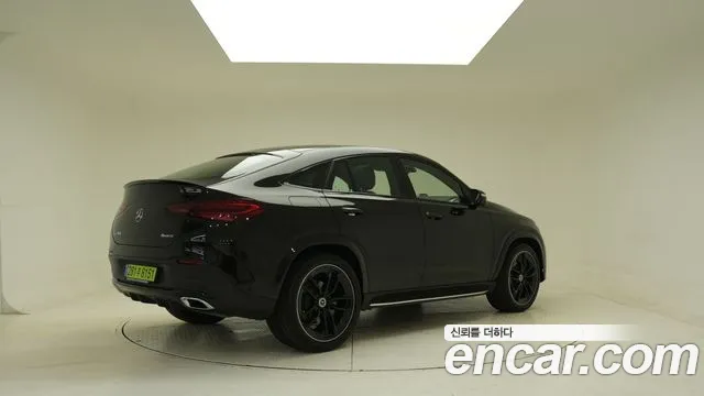 Mercedes-Benz GLE 2025 thumb 2