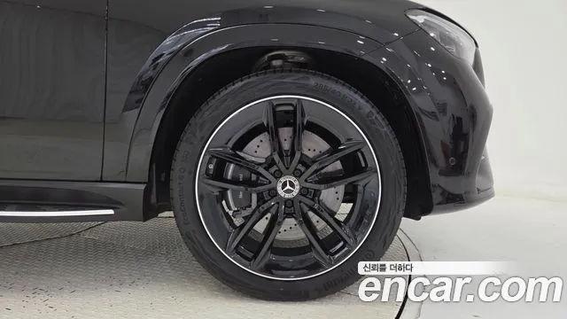 Mercedes-Benz GLE 2025 thumb 5