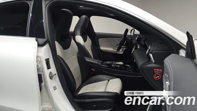 Mercedes-Benz CLA 2020 thumb 10