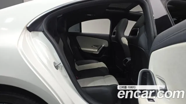 Mercedes-Benz CLA 2020 thumb 11