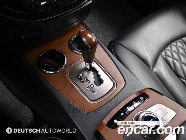 KG_Mobility_Ssangyong Chairman 2016 thumb 9