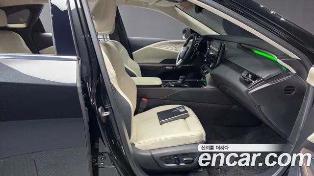 Lexus RX 2025 thumb 10