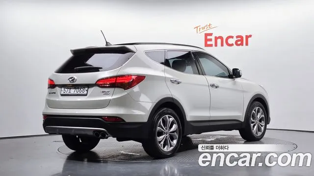 Hyundai Santa Fe 2012 thumb 2
