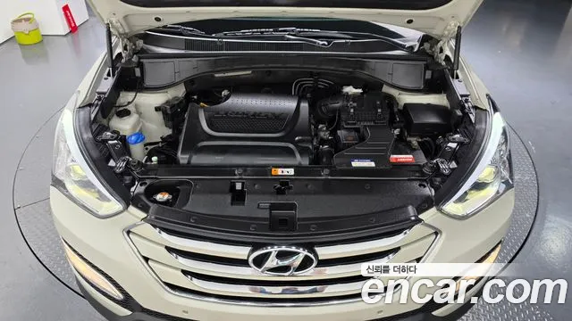 Hyundai Santa Fe 2012 thumb 6