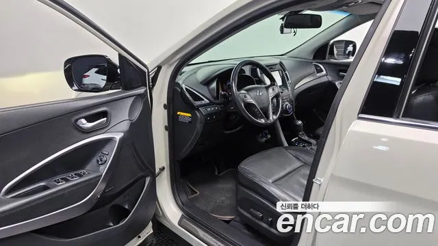 Hyundai Santa Fe 2012 thumb 10
