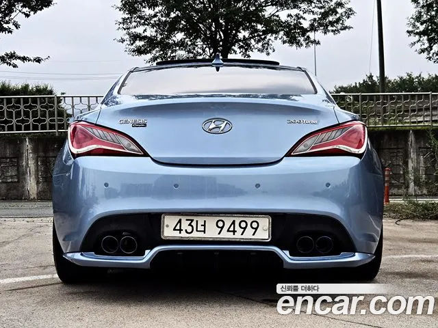 Hyundai Genesis 2009 thumb 4