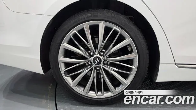 Hyundai Grandeur 2017 thumb 5