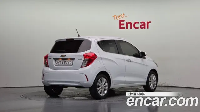 Chevrolet Spark 2016 thumb 2