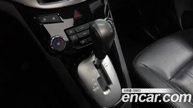 Chevrolet Orlando 2015 thumb 9