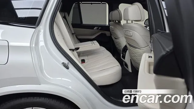 BMW X5 2025 thumb 11