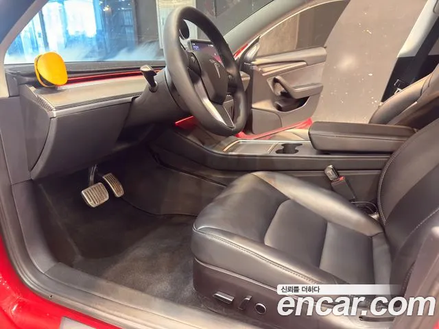 Tesla Model 3 2022 thumb 8