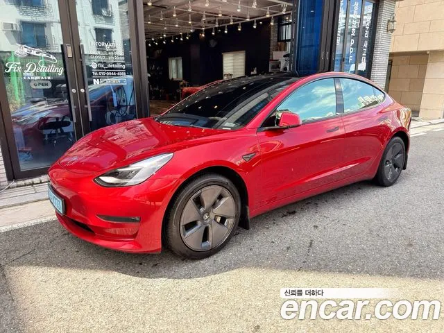 Tesla Model 3 2022 thumb 12