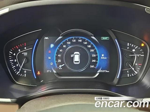 Hyundai Santa Fe 2018 thumb 8