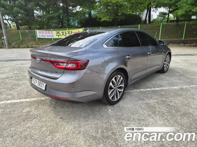 Renault Megane 2016 thumb 5