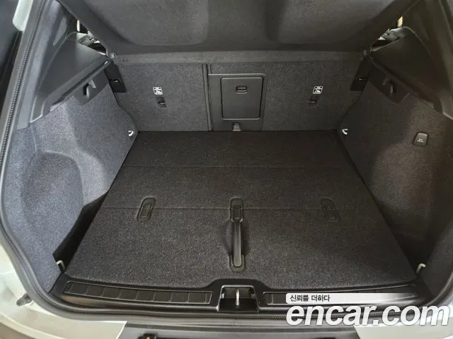 Volvo XC40 2026 thumb 7