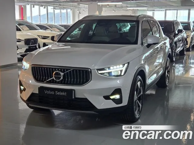 Volvo XC40 2026 thumb 12