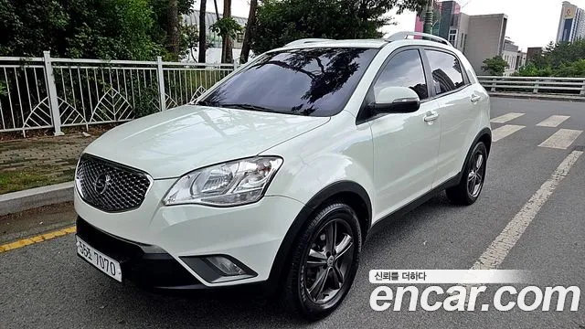 KG_Mobility_Ssangyong KORANDO 2013 thumb 2