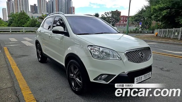 KG_Mobility_Ssangyong KORANDO 2013 thumb 3