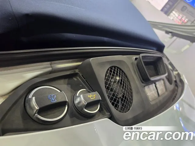 Porsche 911 2016 thumb 6